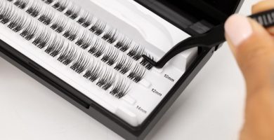 grappes de cils avec de la colle transparente nanolash